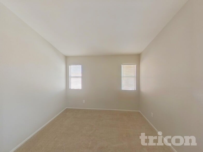 Building Photo - 9115 Indian Breeze Dr