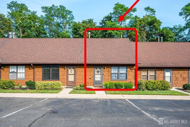 Building Photo - 7 Quail Run Dr