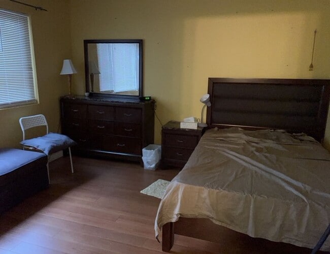 Building Photo - Beautifully remodeled 1 bedroom & 1 bath unit near Six Flags in Vallejo