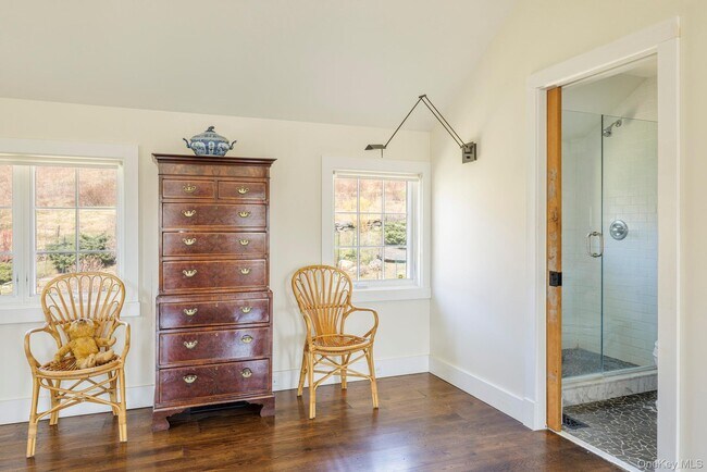 Building Photo - 85 Kennel Rd