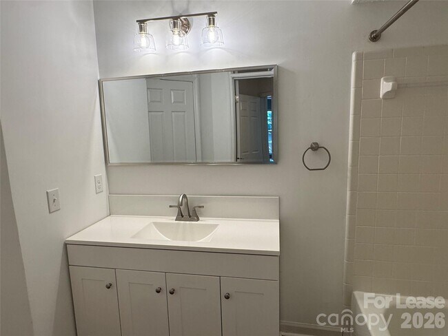 Building Photo - 6523 Clavell Ln