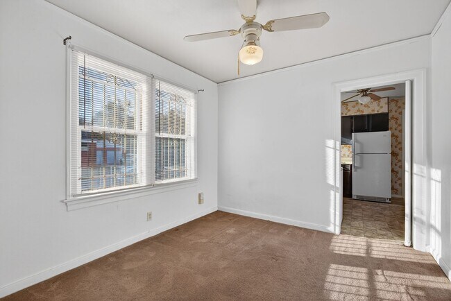 Building Photo - Spacious 3-Bedroom Corner Home with Garage & Private Courtyard