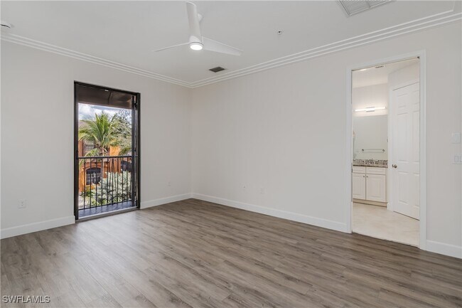 Building Photo - 9072 Covina Dr N