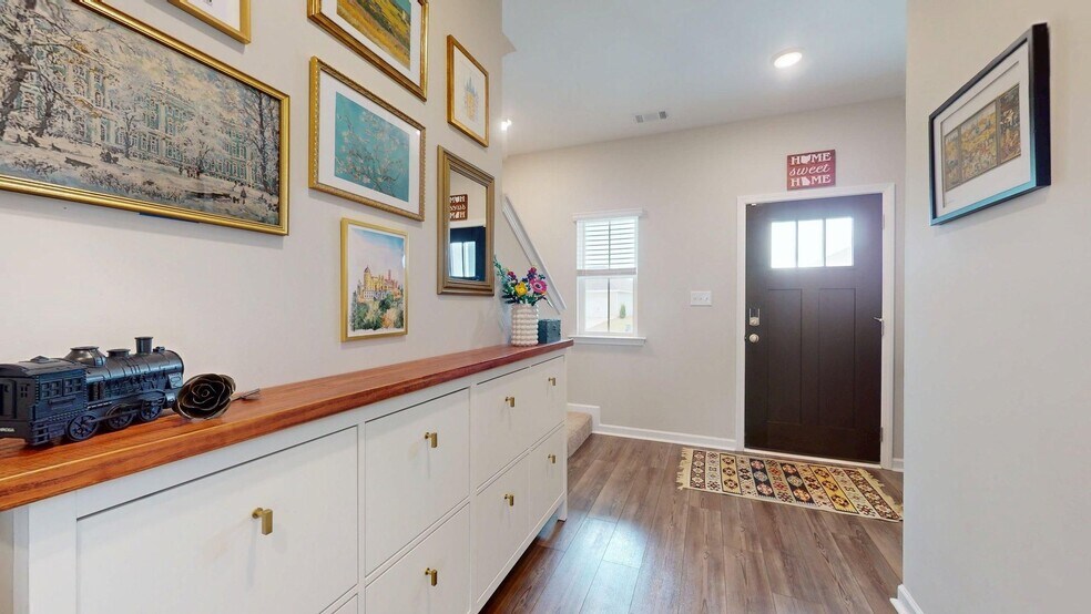 Building Photo - Towne Lakes Subdivision - Opelika