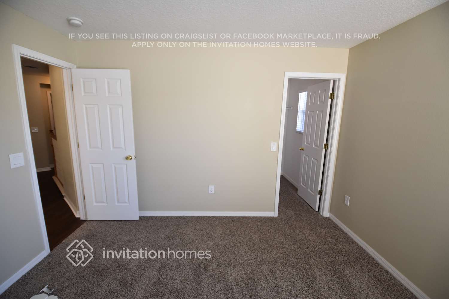 Building Photo - 11135 Golden Silence Dr