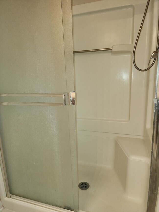 Building Photo - 1171 N Red Oak Cir