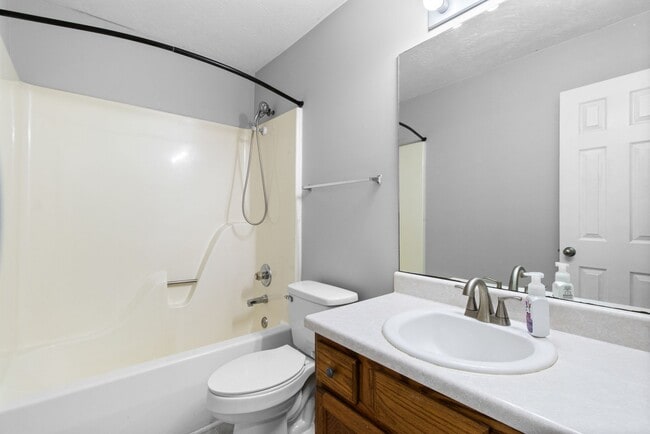 Building Photo - 2766 Applemill Ct