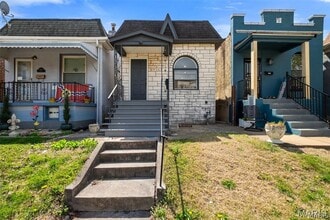 Building Photo - 4936 Shaw Ave