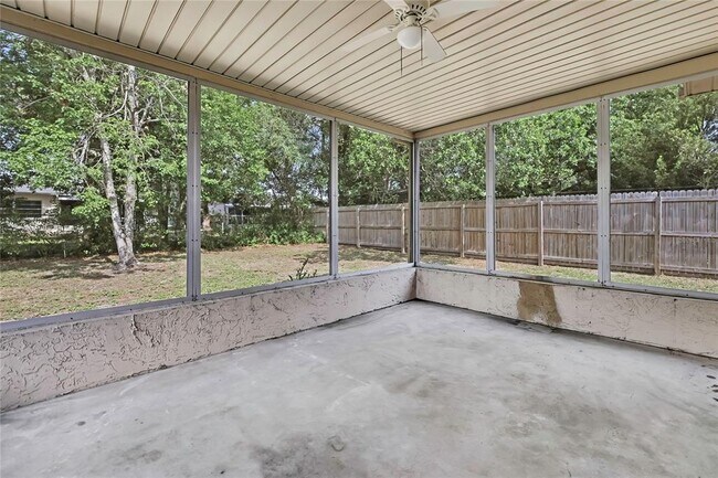 Building Photo - 2453 Keeport Dr