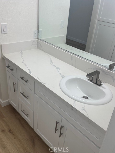 Building Photo - 1616 S Barrington Ave