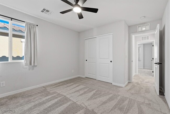 Building Photo - 8609 Faxom St