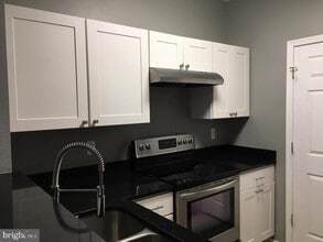 Building Photo - 1521 Spring Gate Dr.