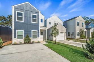 Building Photo - 716 W Dallas St