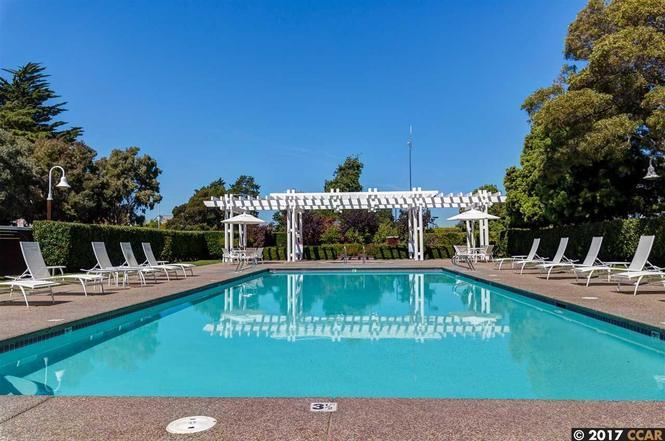 Building Photo - 140 Marina Lakes Dr