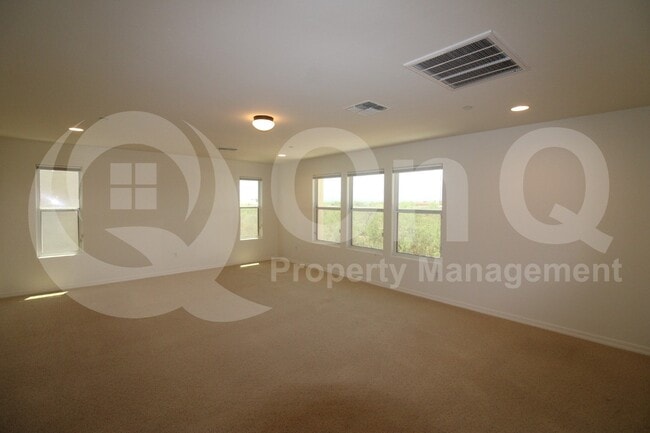 Building Photo - 779 W Calle La Bolita