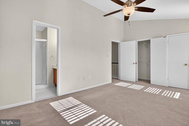 Building Photo - 4257 Sleepy Lake Dr