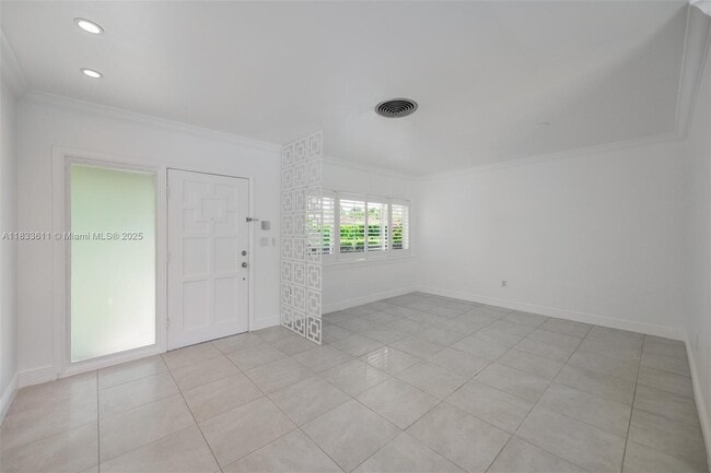 Building Photo - 3615 Riviera Ct
