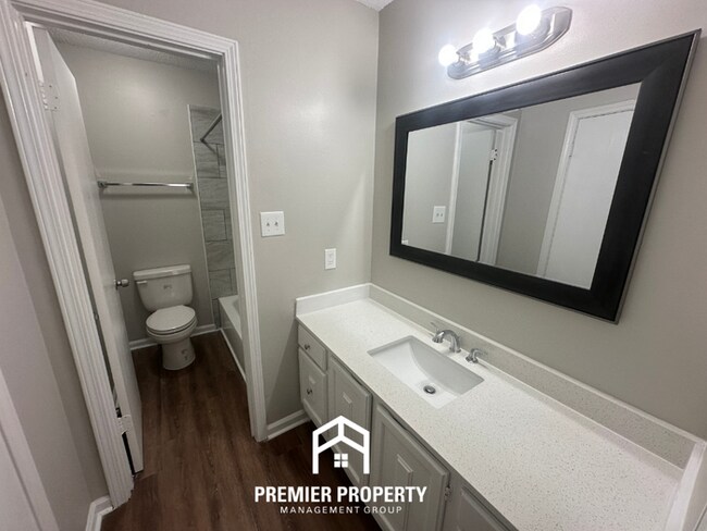 Building Photo - 6577 Beaverlodge Dr