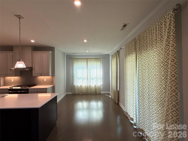 Building Photo - 14012 Sunnyhill Grove Rd