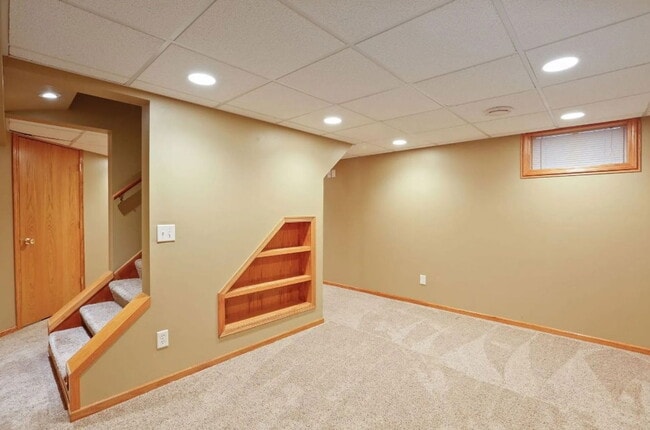 Building Photo - 4539 Bloomington Ave