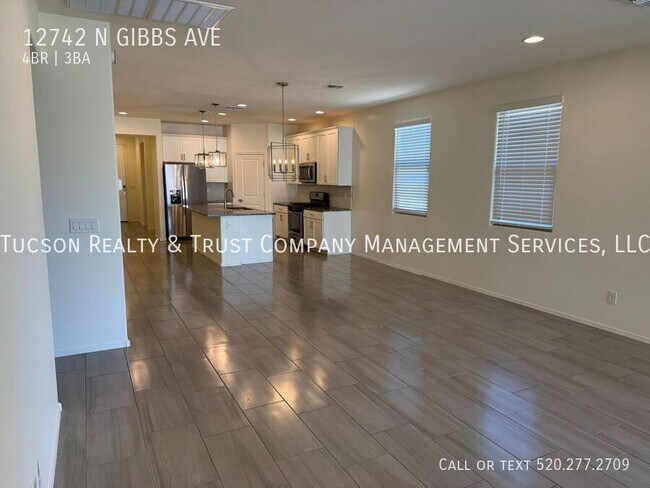 Building Photo - 12742 N Gibbs Ave