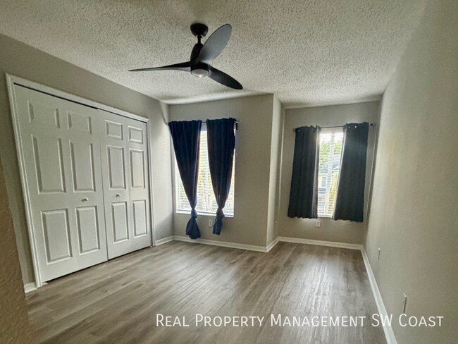 Building Photo - 10823 Brickside Ct