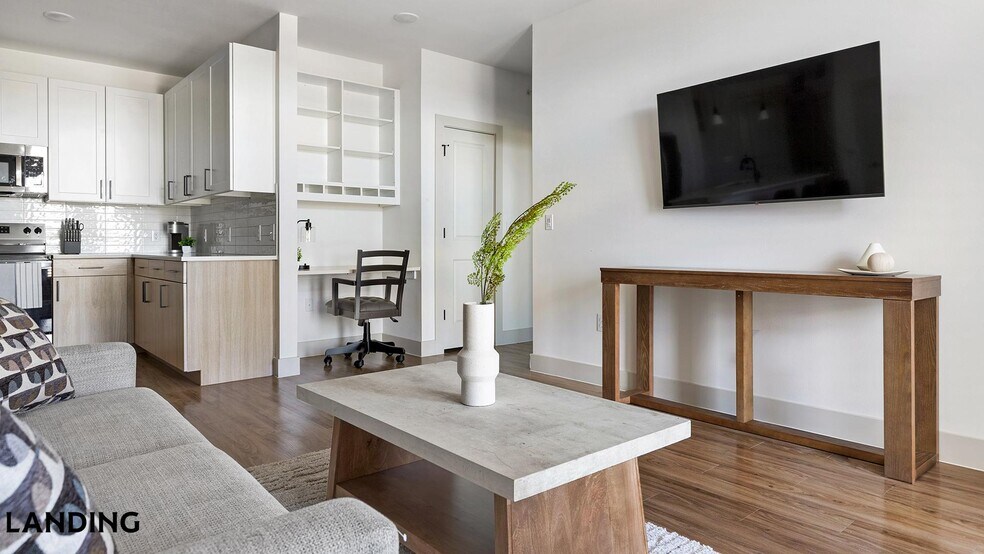 Building Photo - 18111 La Cantera Terrace
