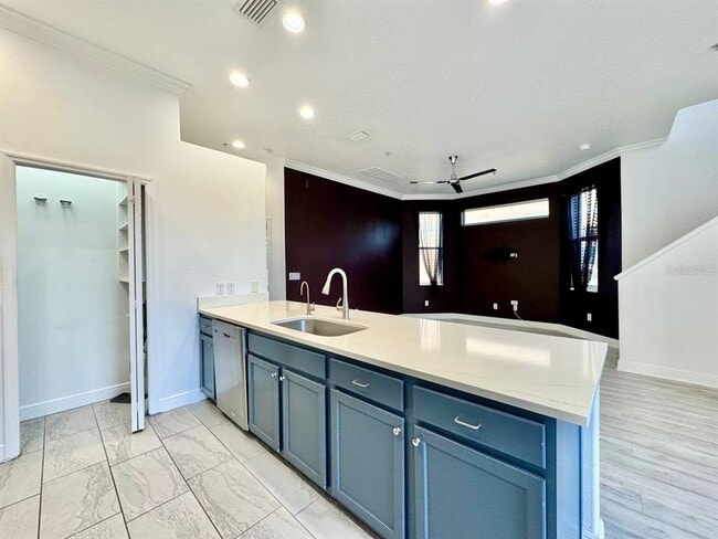 Building Photo - 487 Bayou-Village Dr
