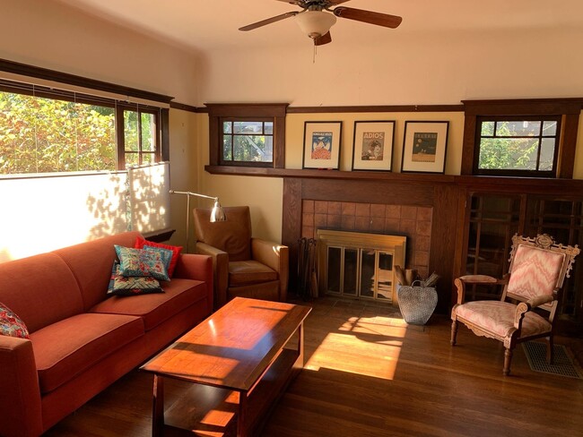 Building Photo - large home in the heart of Berkeley with a...