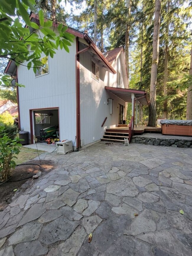 Building Photo - Fairytale Cottage in the Woods and Include...