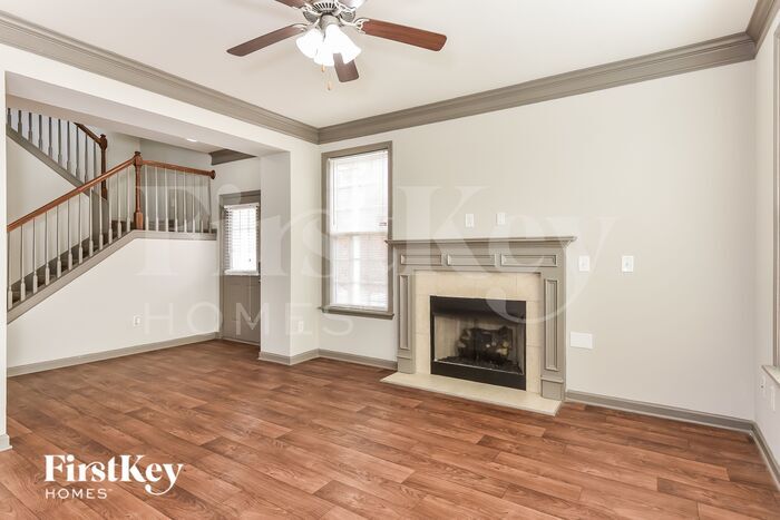 Building Photo - 983 Treymont Way SW