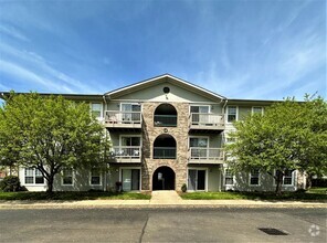 Building Photo - College Park Condominiums