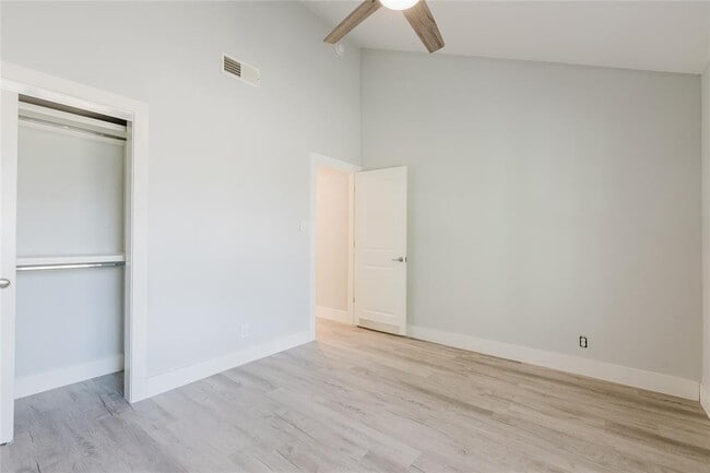 Building Photo - 4703 Misty Slope Ln