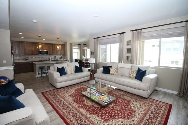 Building Photo - 2392 Pelican Bay Dr