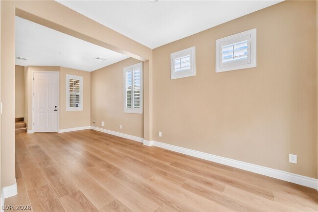Building Photo - 7616 Perla Del Mar Ave