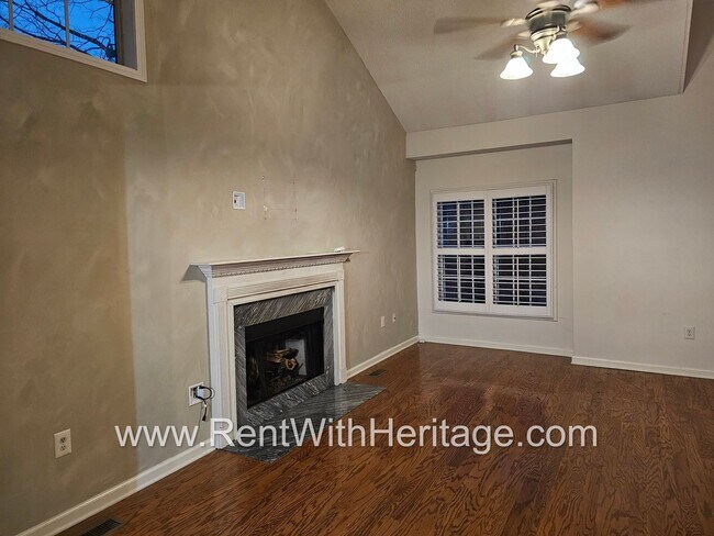 Building Photo - 6849 Quail Pl
