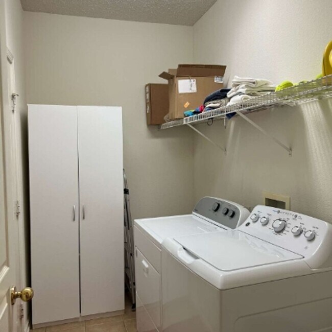 Building Photo - 133 Stratford Village Way