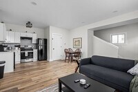 Building Photo - 844 Camp St