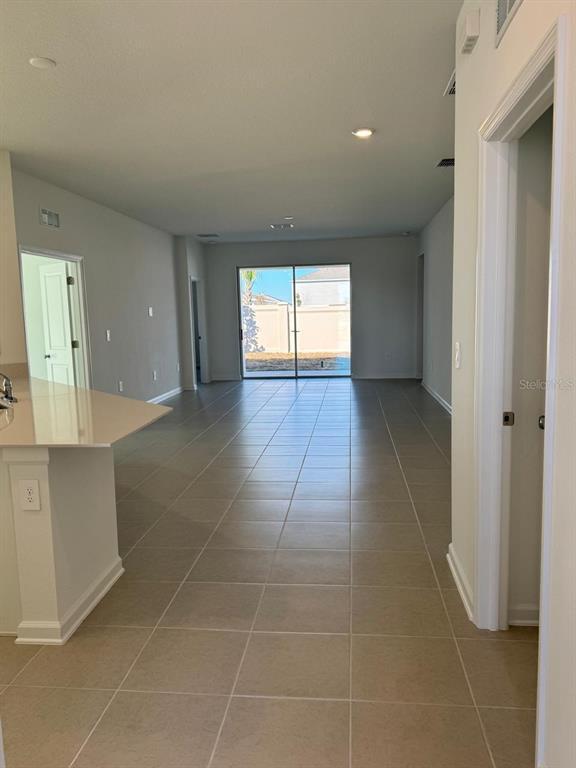 Building Photo - 5201 Green Belt Dr