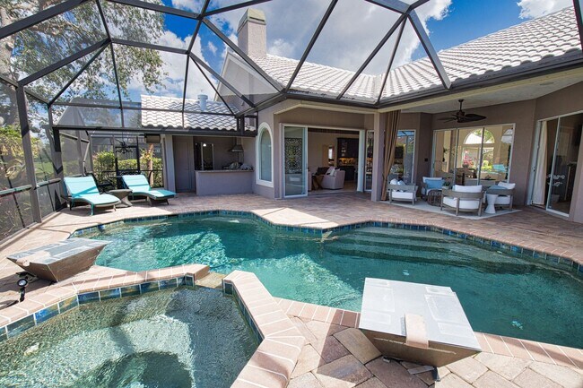 Building Photo - Luxury Home with Saltwater Heated Pool, Spa & Spectacular Golf Course Views, and includes Social ...