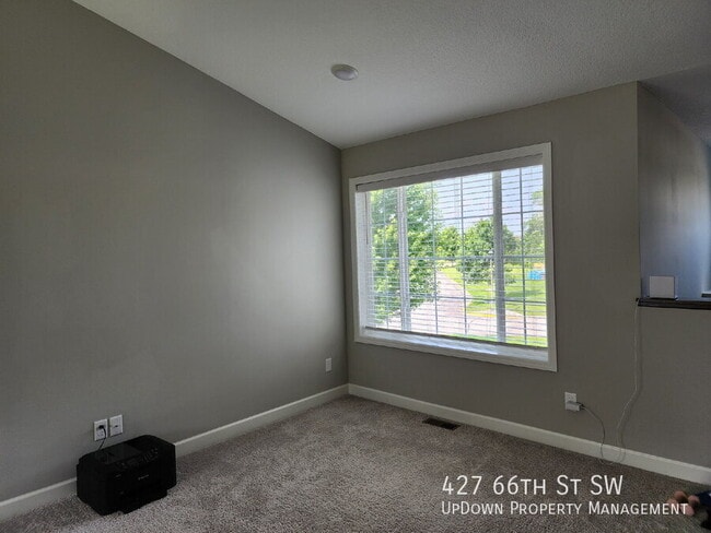 Building Photo - 427 66th St SW