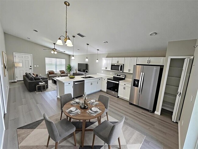 Building Photo - 10864 SE 66th Terrace