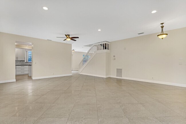 Building Photo - 8982 Indian River Run S