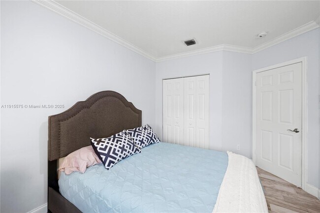 Building Photo - 11243 NW 58th Terrace