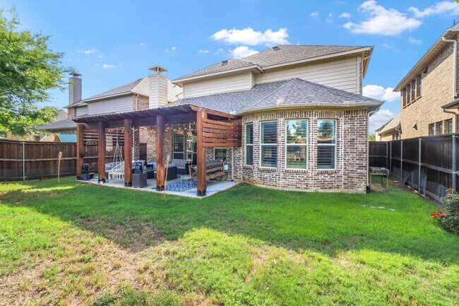 Building Photo - 1104 Steele Ln