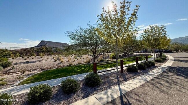 Building Photo - 3355 E Constance Wy