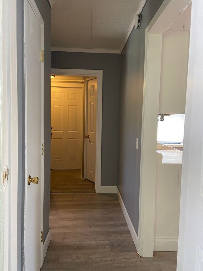 Building Photo - Single Family Home in Branson