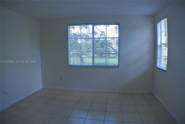Building Photo - 2201 W Preserve Way