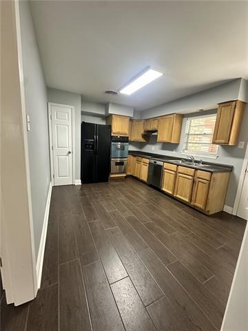 Building Photo - 4821 Zenith St