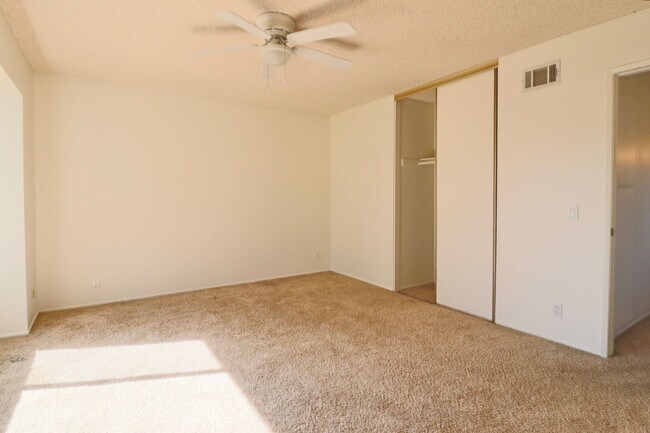 Building Photo - Exciting Rental Opportunity in Ventura!